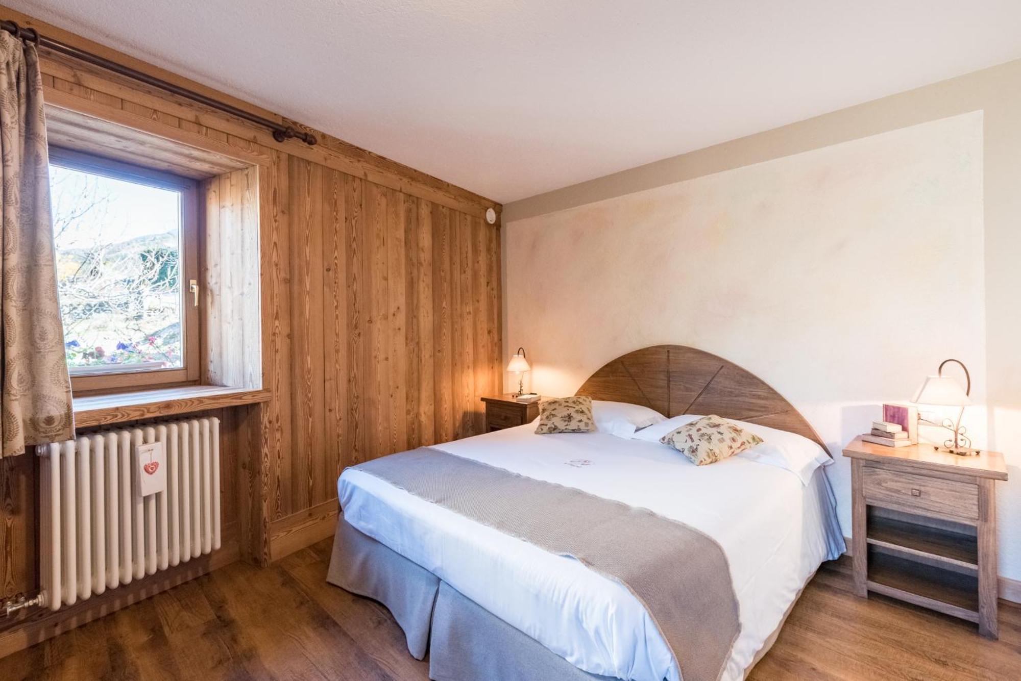 Maison Lo Triolet Introd Bagian luar foto
