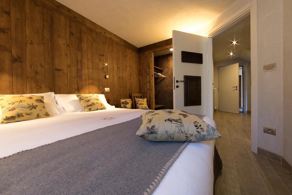 Maison Lo Triolet Introd Bagian luar foto