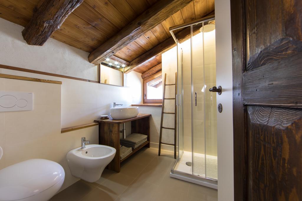 Maison Lo Triolet Introd Bagian luar foto