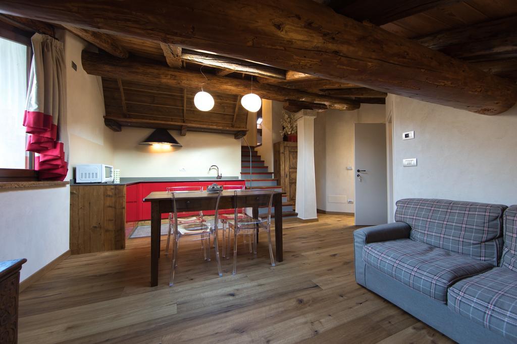 Maison Lo Triolet Introd Bagian luar foto