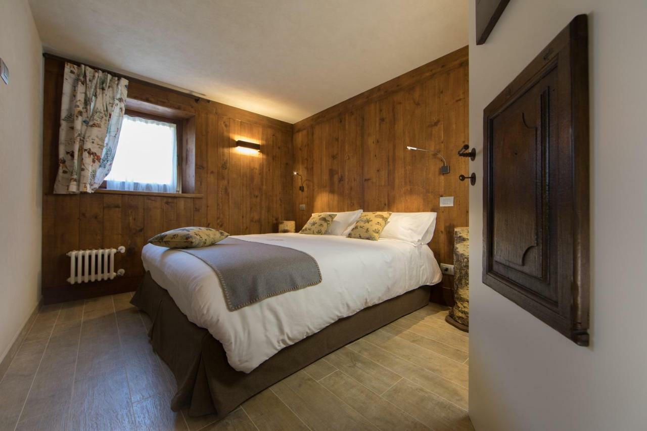 Maison Lo Triolet Introd Bagian luar foto
