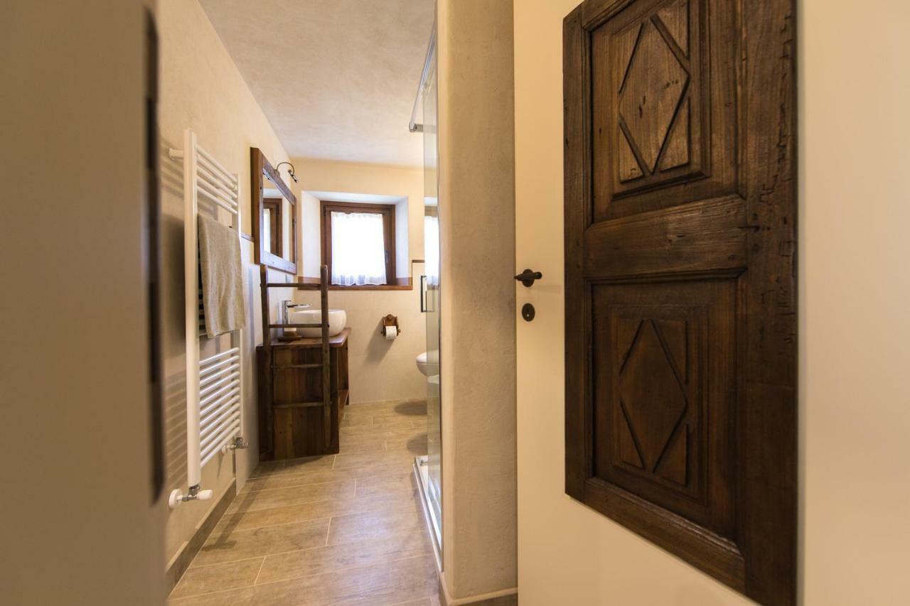 Maison Lo Triolet Introd Bagian luar foto