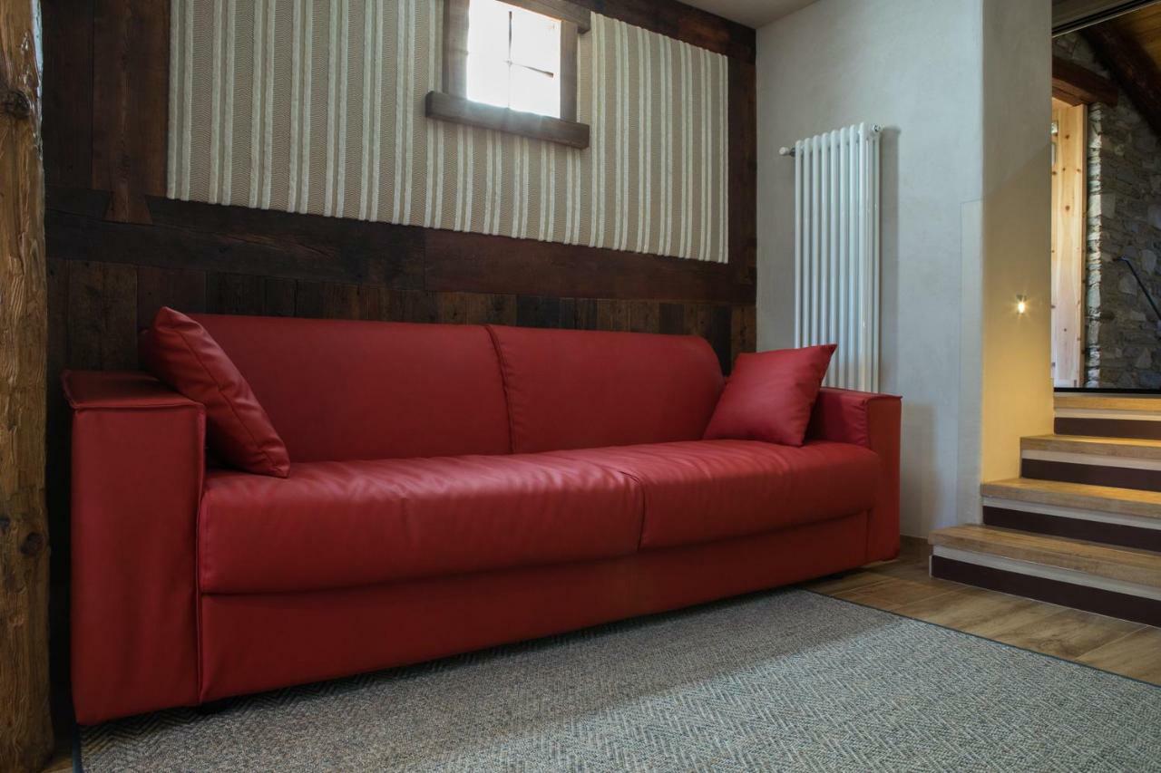 Maison Lo Triolet Introd Bagian luar foto